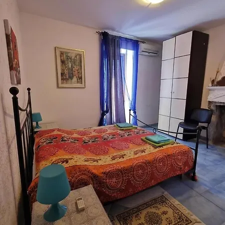 B E B- Il Casale Del Melograno-country House *